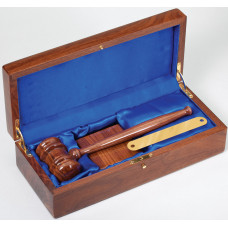 Gavel In Glossy Walnut Presentation Box Gavel In Glossy Walnut Presentation Box